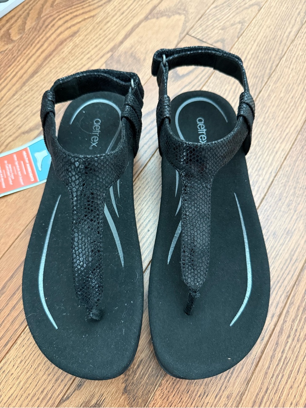 NEW -Aetrex Jane Casual Orthopedic Thong Sandals, 7.5-8 - Picture 6 of 8